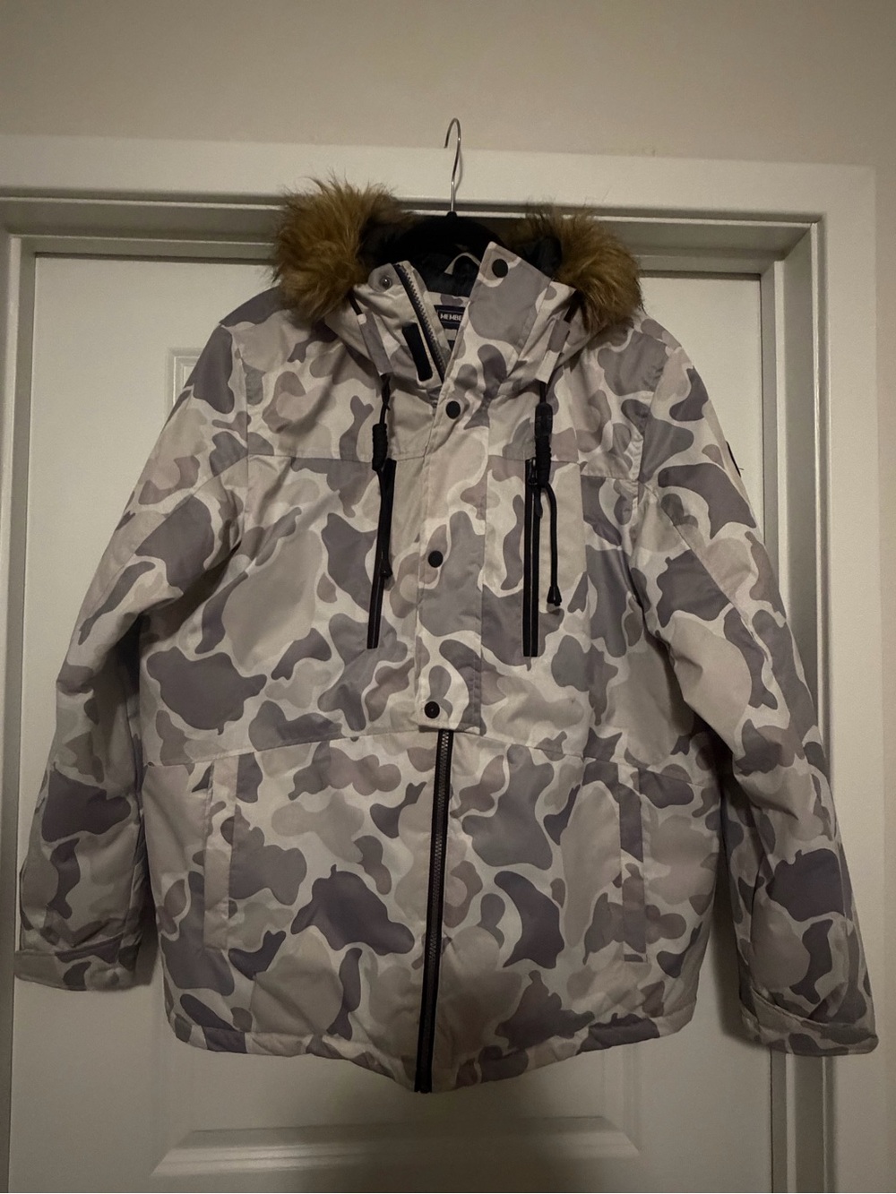 Members Only White and Gray Camo Puffer Jacket with Faux Fur Trim